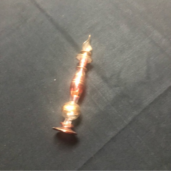 Decorative glass perfume bottle - Picture 1 of 3